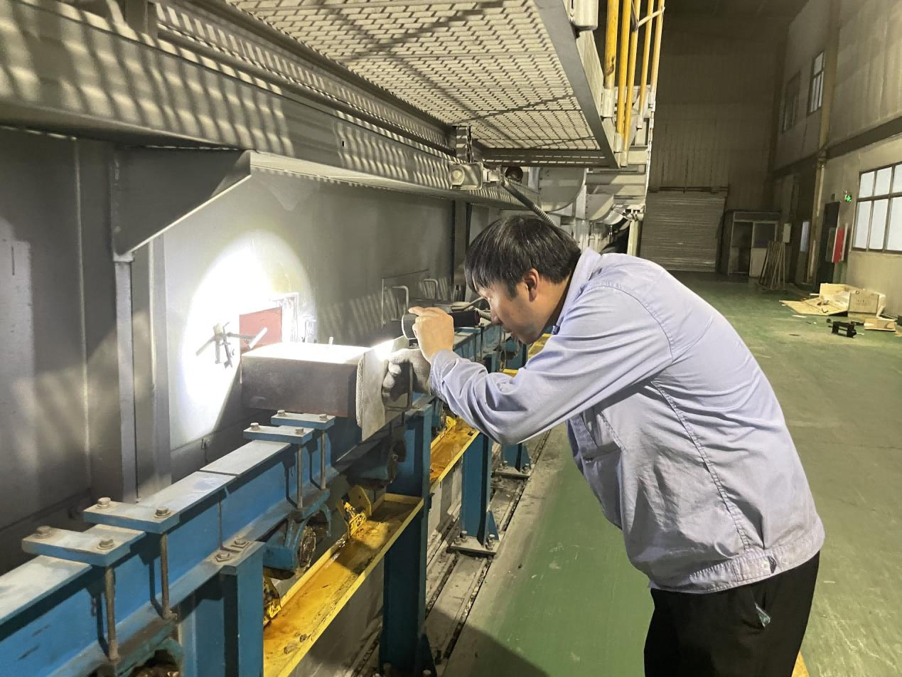 图片 1.jpg 图片 1.jpg